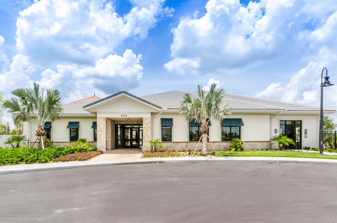 2911 Fable Street *
